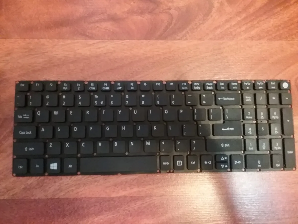 nova tastatura acer ES1-533 ES1-572 e5-576 K50-10 LV5T n15w7