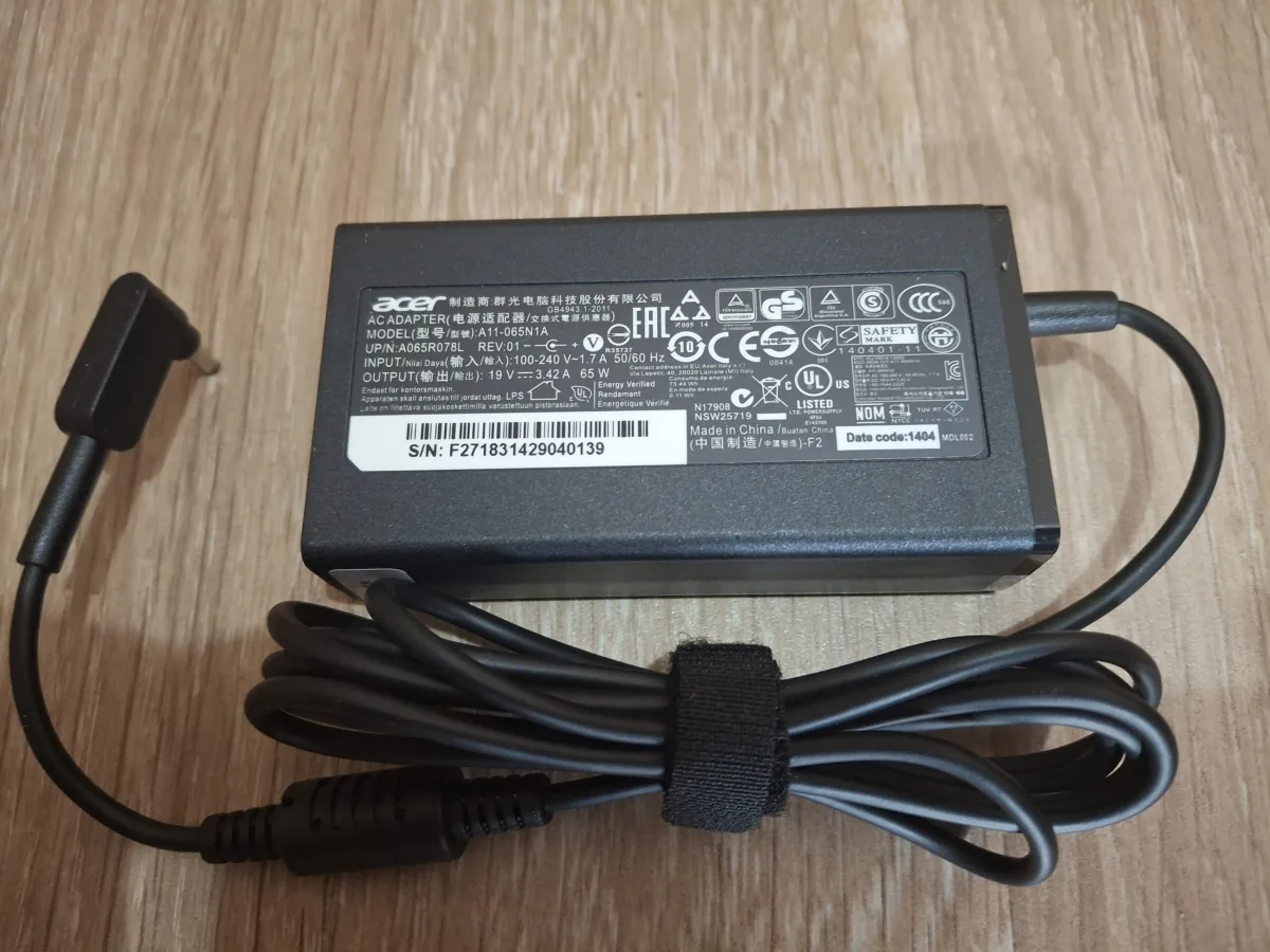 acer n19h2, n19c1, n20c4, n20c5 a114-61 punjac original novo