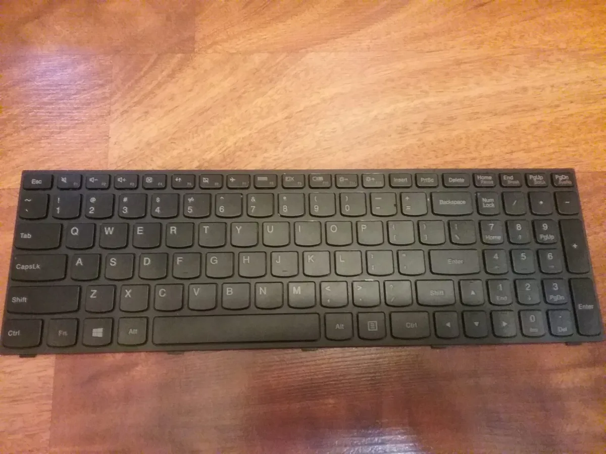 tastatura lenovo 500 500-15isk 500-15ibr 305-15abm nova